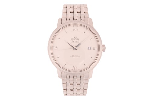 Lot 186 - An Omega De Ville Chronometer Automatic watch...