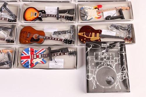 Lot 87 - Music Legends - twenty boxed Foccos Design...
