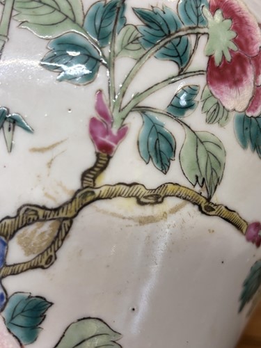 Lot 67 - A pair of Chinese Famille Rose porcelain...