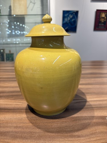 Lot 135 - A pair of Chinese Imperial Yellow porcelain...