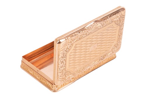 Lot 187 - An early 19th century French snuff box, circa...