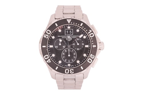 Lot 207 - A TAG Heuer Aquaracer Chronograph Model:...