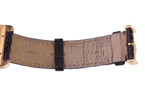 Lot 229 - A Cartier Tank Americaine XL Model: 2329...