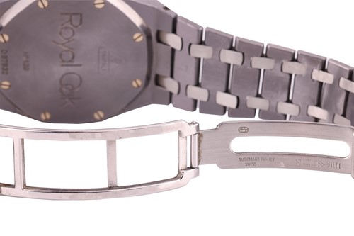 Lot 232 - An Audemars Piguet Royal Oak Dual Time...