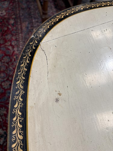 Lot 102 - A George III satinwood and parquet line inlaid...