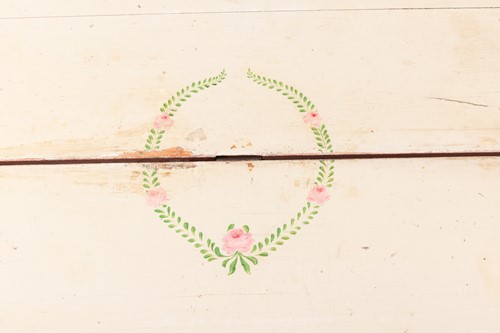Lot 102 - A George III satinwood and parquet line inlaid...