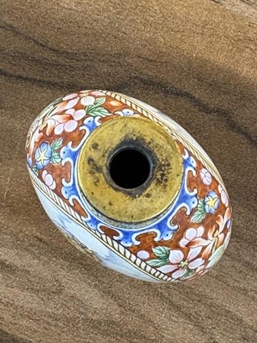 Lot 116 - A Chinese Canton-style enamel wine cup of urn...