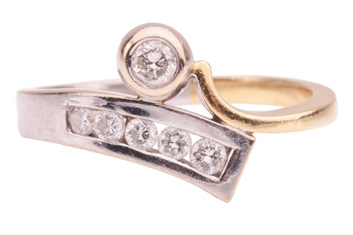 Lot 127 - A diamond-set crossover ring, featuring a...