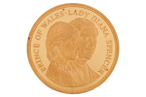 Lot 272 - A Royal wedding commemorative proof medallion...