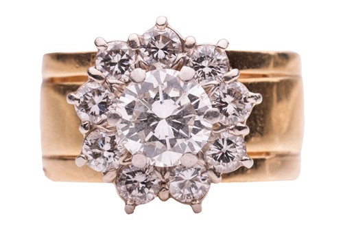 Lot 239 - A diamond cluster ring, with an estimated...