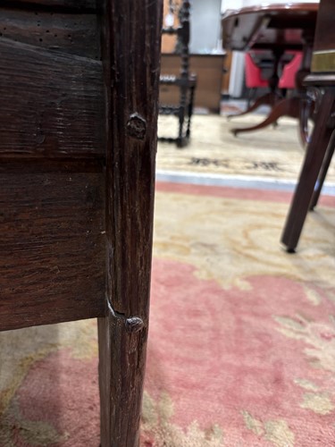Lot 103 - A 16th-century Vernacular oak Meal Ark/Coffer,...