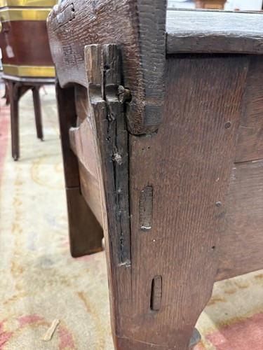 Lot 103 - A 16th-century Vernacular oak Meal Ark/Coffer,...