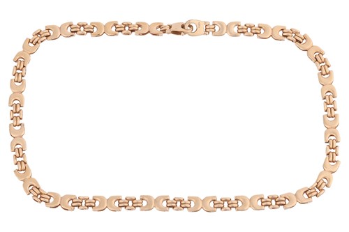 Lot 83 - A fancy link necklace in 9ct yellow gold,...