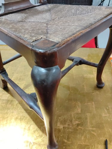 Lot 73 - A Queen Anne red walnut side chair with shaped...