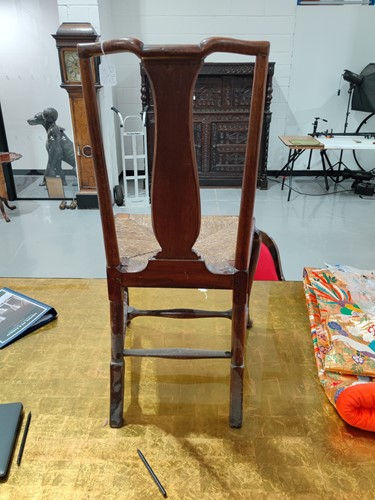 Lot 73 - A Queen Anne red walnut side chair with shaped...