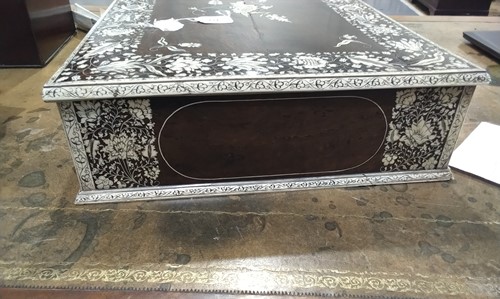 Lot 134 - An 18th-century Vizagapatam worked Macassar...