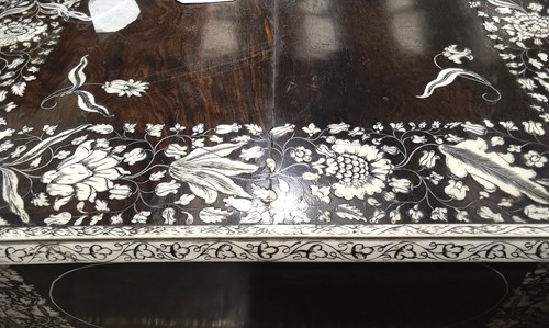 Lot 134 - An 18th-century Vizagapatam worked Macassar...