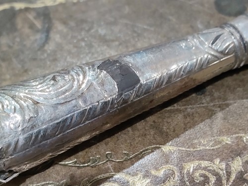 Lot 129 - A George III serpentine-fronted knife box with...