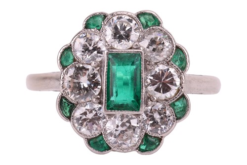 Lot 151 - An Art Deco emerald and diamond plaque ring, a...