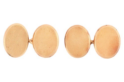 Lot 28 - A pair of Victorian cufflinks in 18ct yellow...