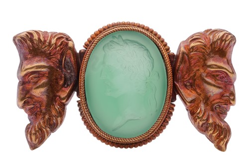 Lot 137 - A late Victorian chalcedony intaglio brooch,...