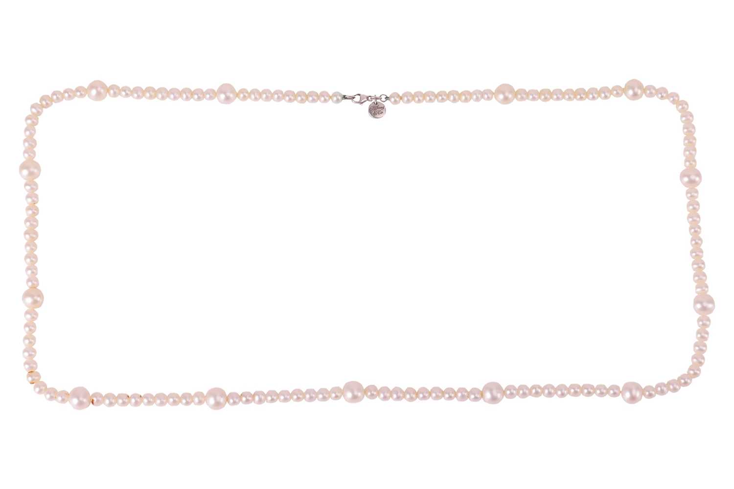 Lot 28 - Tiffany & Co. - A cultured pearl necklace,...