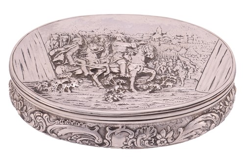 Lot 300 - A 19th century Hanau tobacco box, oval with...