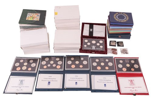 Lot 123 - A large collection of coins; including boxed...