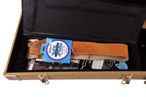 Lot 157 - Jimi Hendrix Tribute Fender Stratocaster 50th...
