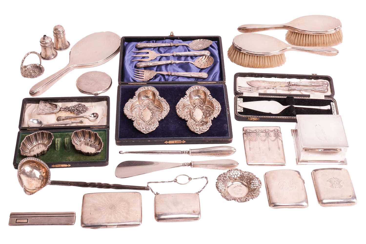 Lot 157 - A collection of silver items and silver-plated...