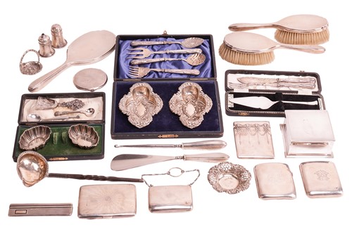 Lot 157 - A collection of silver items and silver-plated...