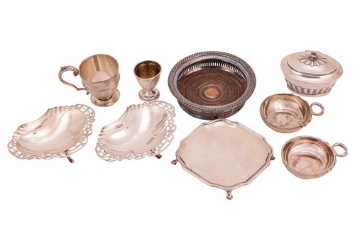 Lot 150 - A pair of silver taste vin, of traditional...
