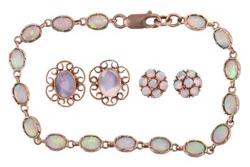 Lot 226 - A small collection of opal-set jewellery in...