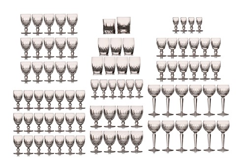 Lot 210 - A large suite of Waterford Colleen Pattern...