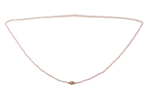 Lot 115 - A cultured pearl necklace, with graduated...