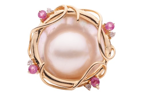 Lot 30 - A blister pearl ring with rubies and diamonds;...