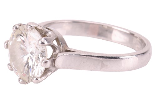 Lot 234 - A diamond solitaire ring of approximately...