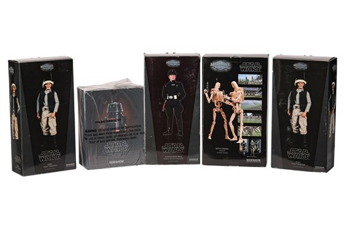 Lot 92 - A Star Wars Sideshow Collectibles Militaries...
