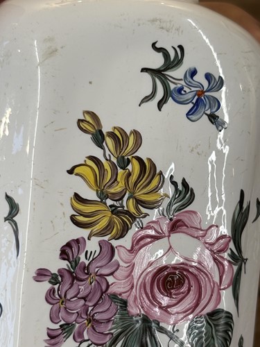 Lot 246 - A pair of South Staffordshire enamelled opaque...