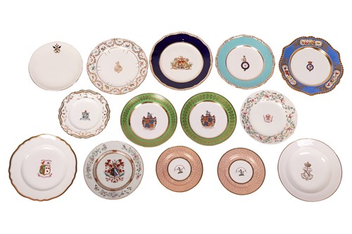 Lot 174 - A good collection of porcelain and china...