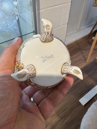 Lot 146 - A Continental porcelain cabaret set, 19th...