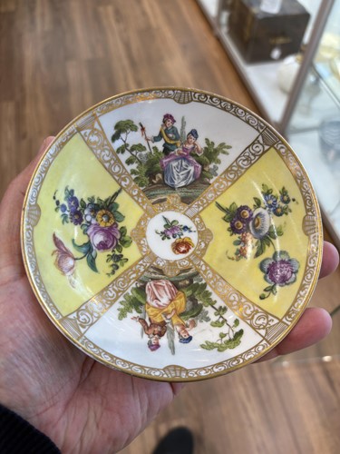 Lot 146 - A Continental porcelain cabaret set, 19th...