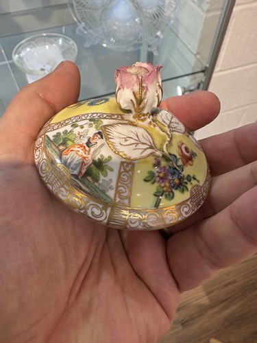 Lot 146 - A Continental porcelain cabaret set, 19th...