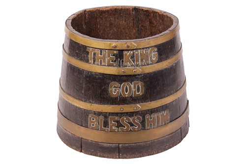 Lot 252 - A large Georgian Navy coopered oak rum barrel,...
