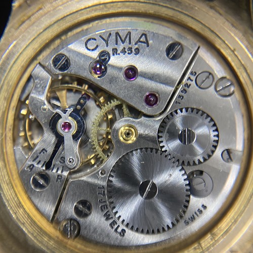Lot 130 - A pair of watches, including a 9ct gold...
