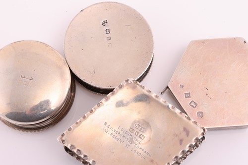Lot 93 - A silver trinket box, the pierced silver cover...