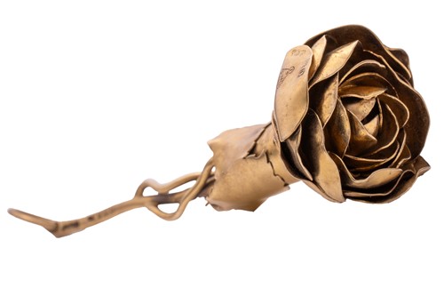 Lot 288 - A Victorian novelty silver gilt rose...