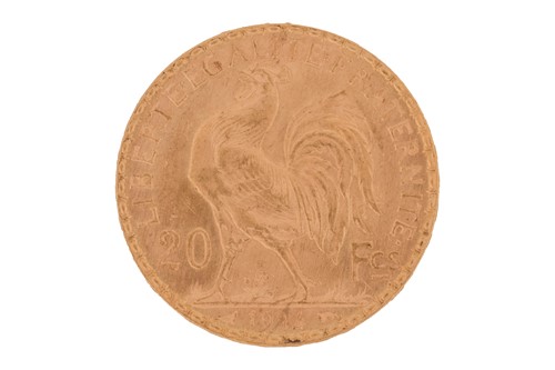 Lot 20 - A France 1914 gold 20 Francs coin with...