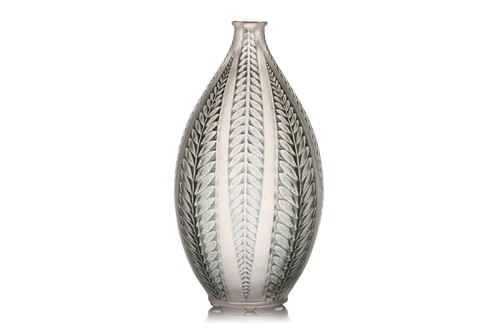 Lot 213 - Rene Lalique (French, 1860-1945), an Acacia...