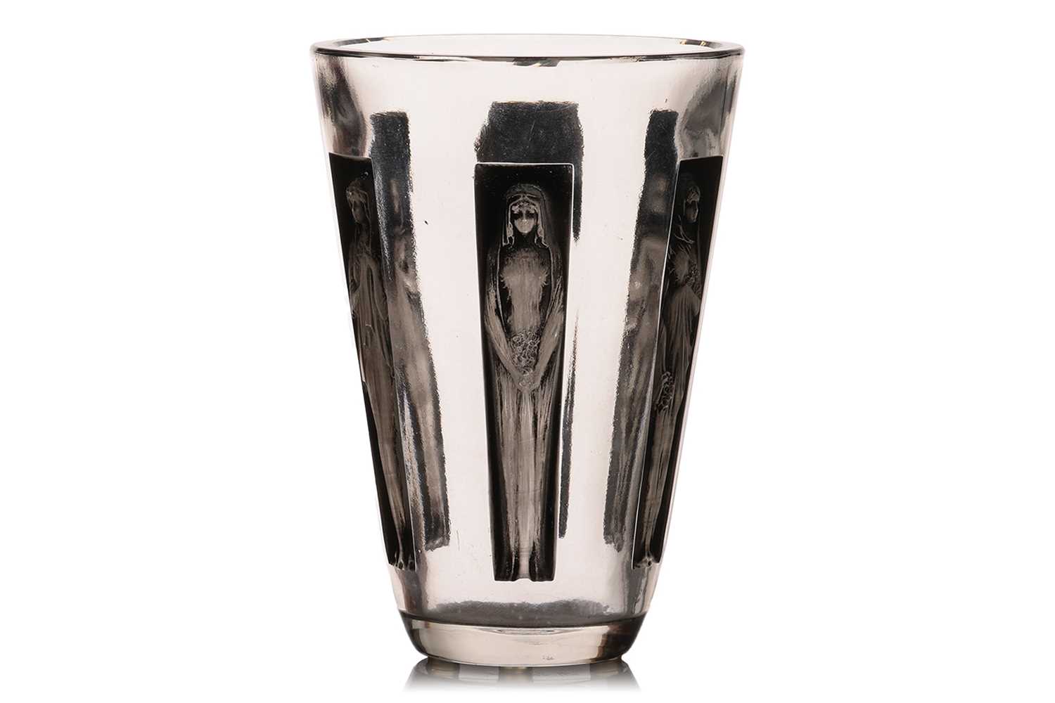Lot 208 - Rene Lalique (French, 1860-1945), a Gobelet...
